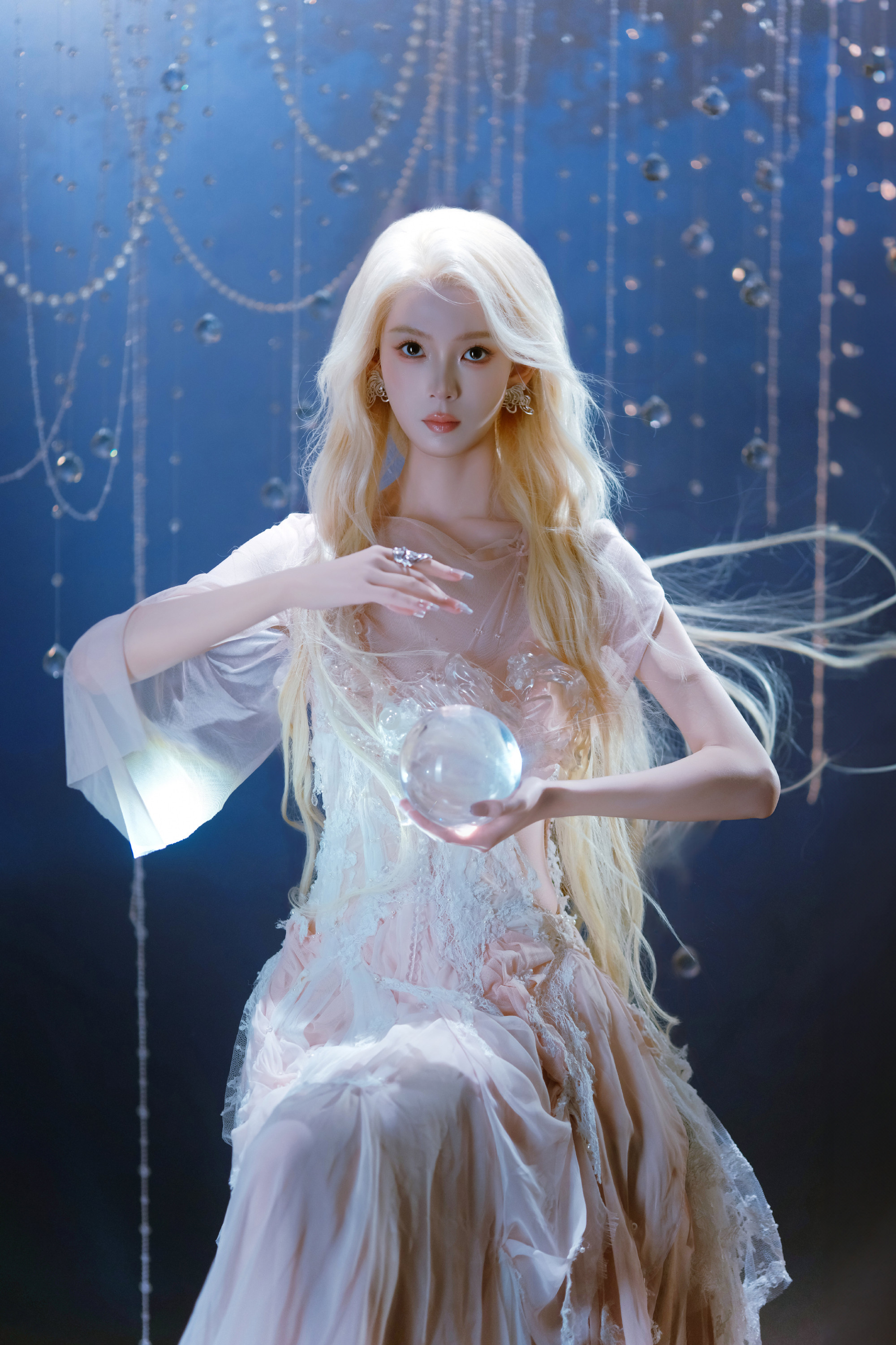 陈瑶金发仙女​​​