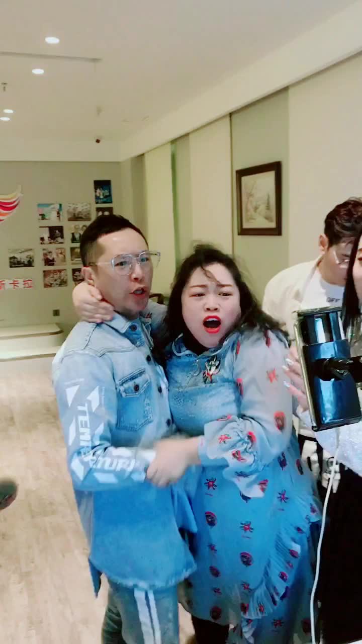 小黄飞最新视频_317320034的自频道-优酷视频