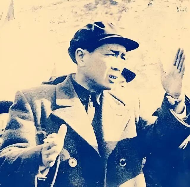 1951年，地主徐裴章被判死刑，行刑时，他已经绝望，谁知地委书记却派人送