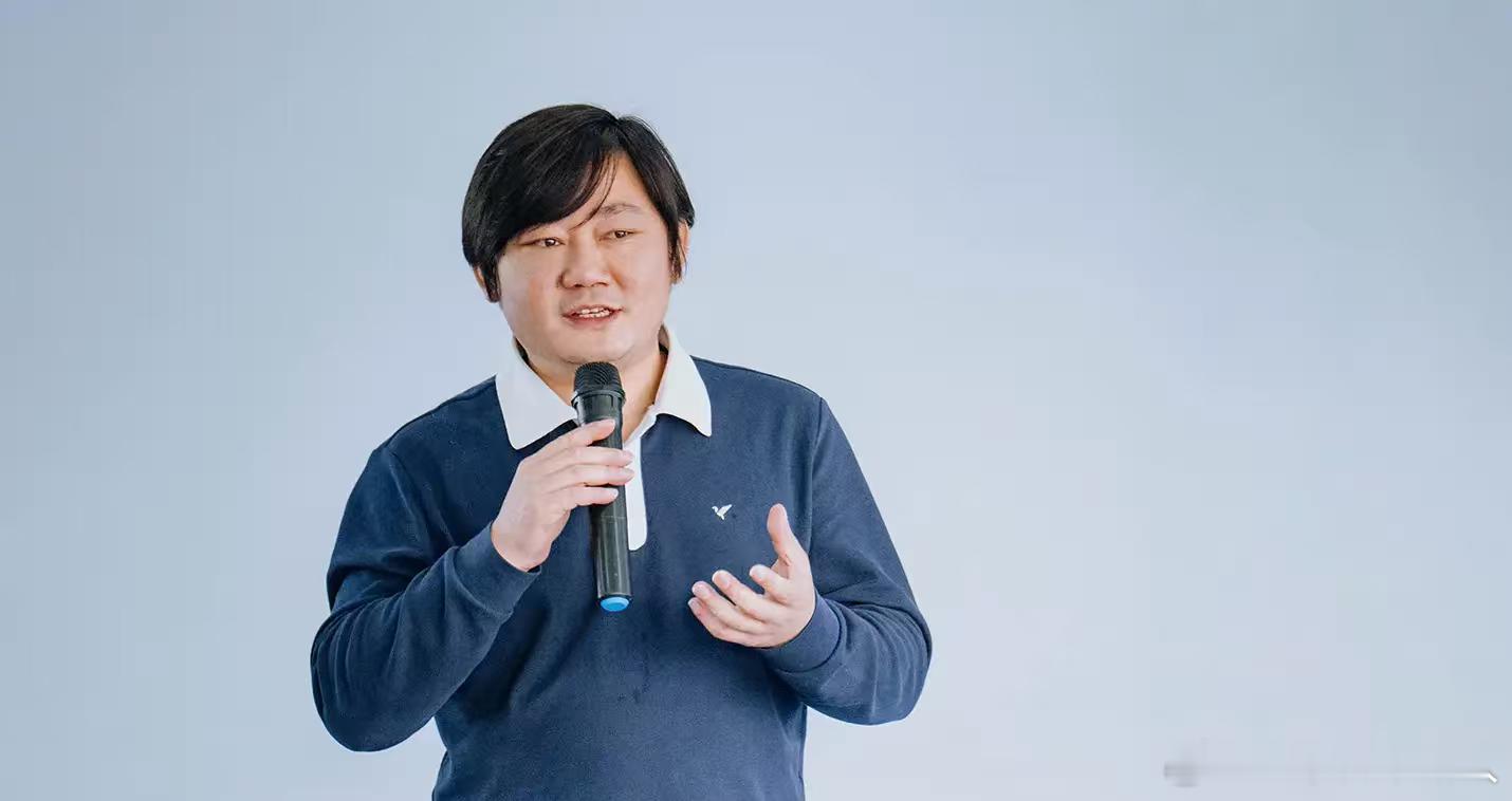 张雪曾拒绝跟华为合作了解到此事件，在这之前有人怀疑他抱华为大腿，此番出来表示也