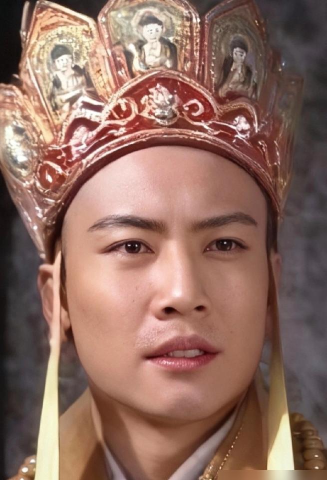 他怕演唐僧会定型，连夜逃离剧组。三十年后，他站在讲台上教表演课，台下学生问的第