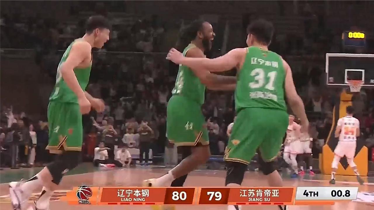 辽宁替补席提前庆祝遭判技犯！CBA规则争议再引热议
