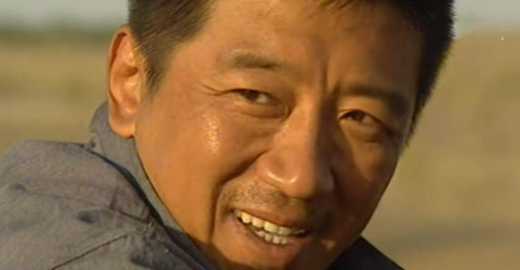 有部戏拍到七成进度，主演临时坐地起价，非要把片酬翻一倍，剧组不答应就直接撂挑子停
