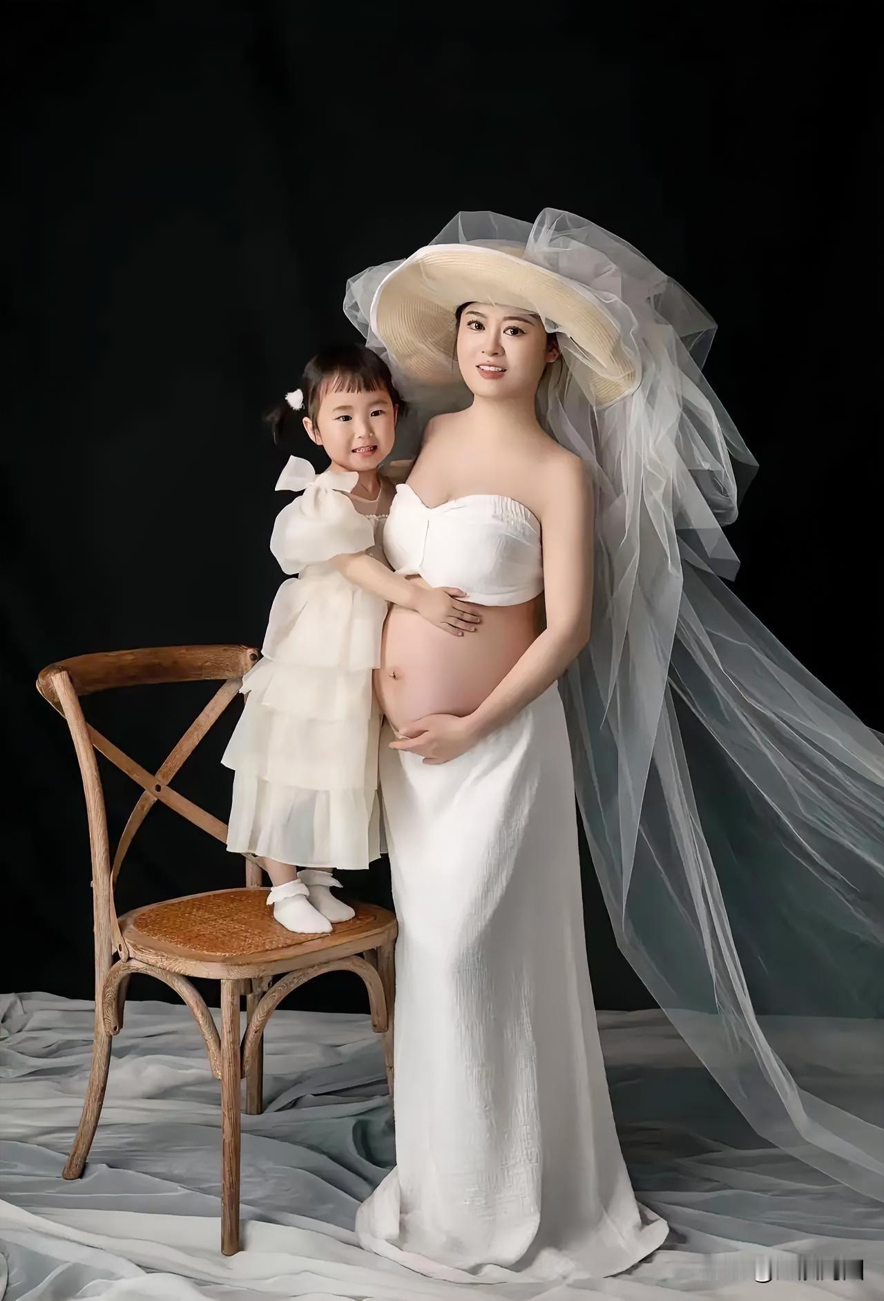 母女情深，幸福满满！👩‍❤️‍👧💐💐💐