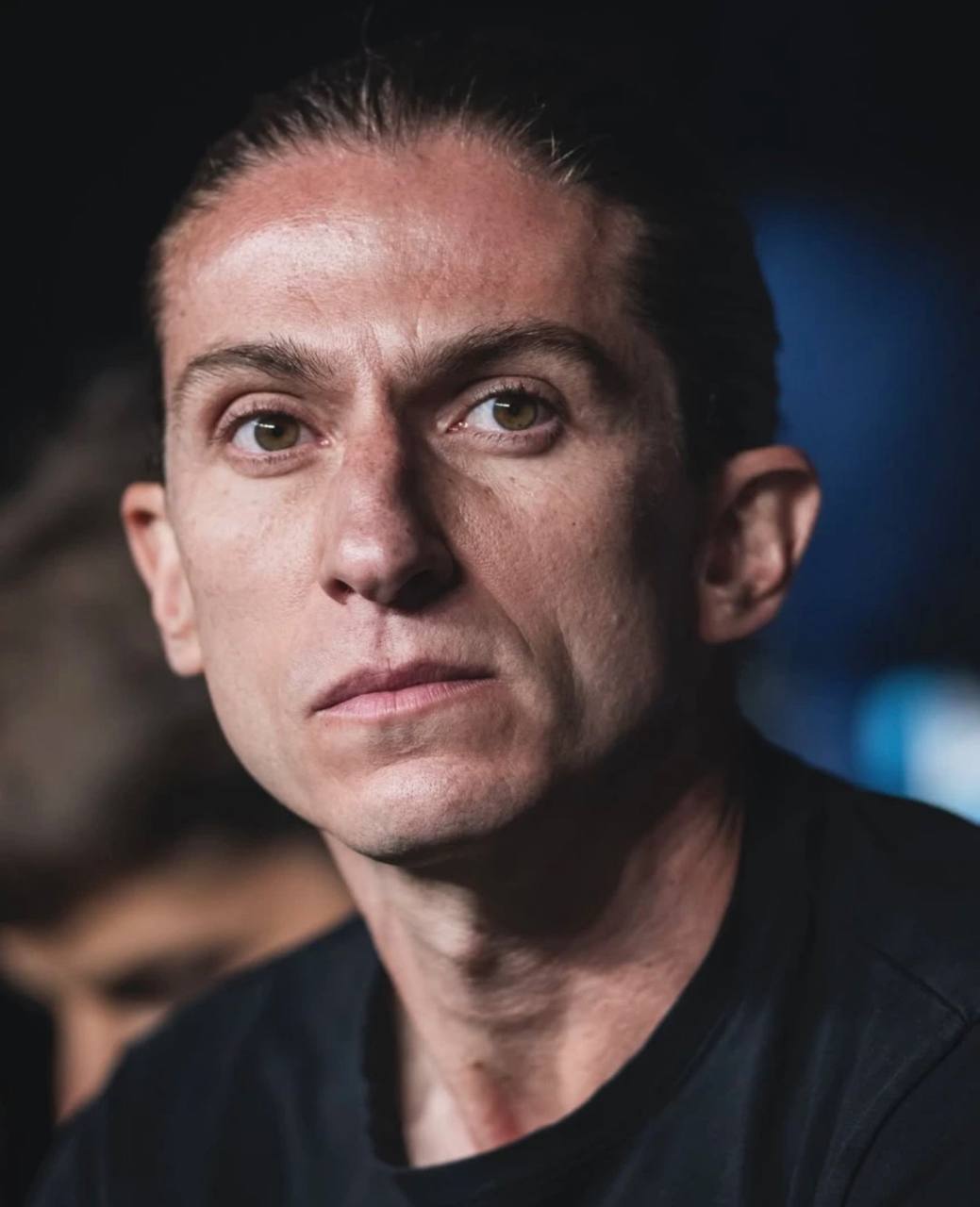 弗拉门戈俱乐部主席发现，在俱乐部试图与菲利佩·路易斯续约期间，他正在与Blue