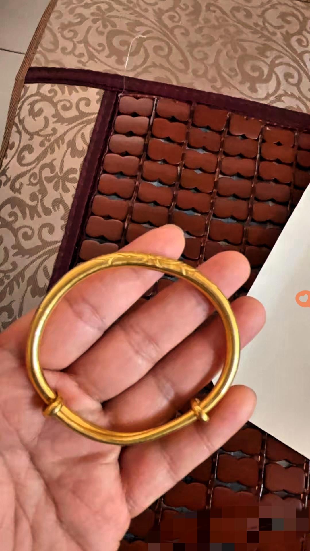 家人们谁懂啊！终于把古人“黄金不落穷人手”的道理悟得透透的，可这代价也太疼了！