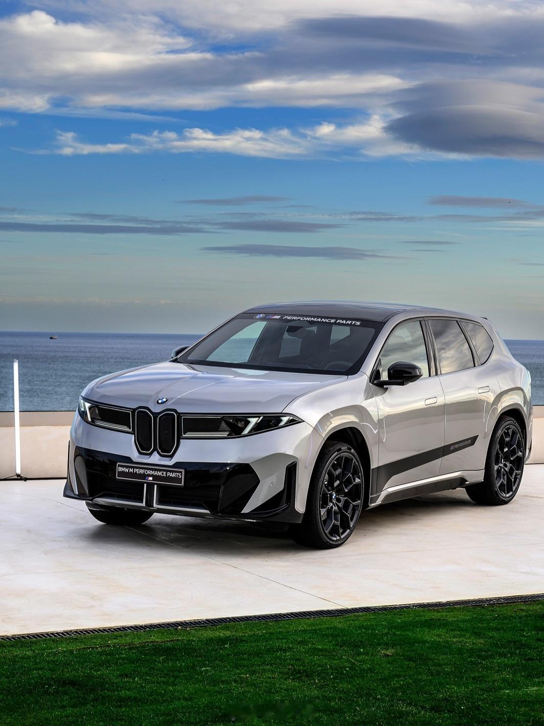 宝马iX350xDriveMPerformanceParts这外观我觉