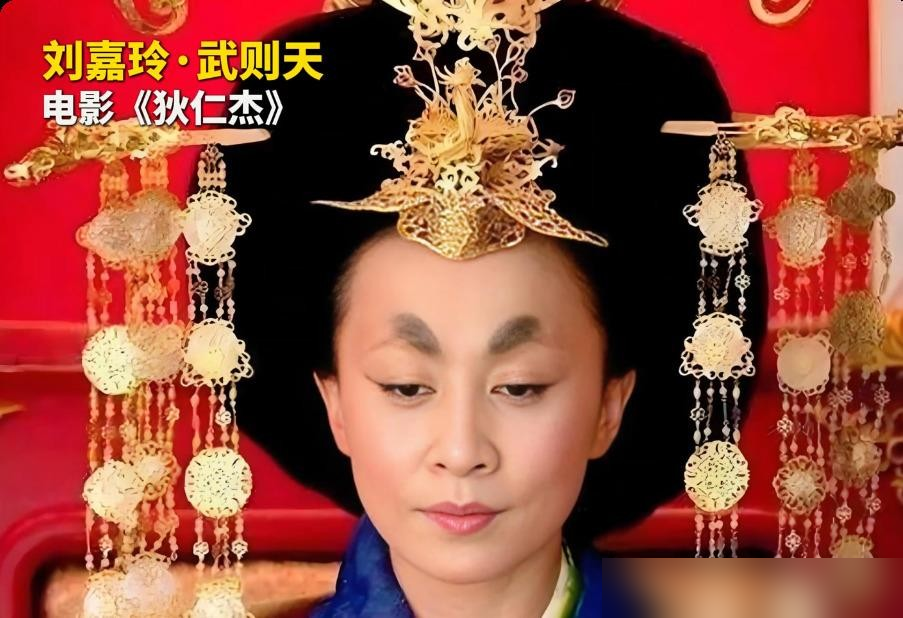 15岁演96岁，导演是不是疯了？舒畅当年拍《天龙八部》，化上老年妆，嗓子压得又哑又沉，一个转身眼里全