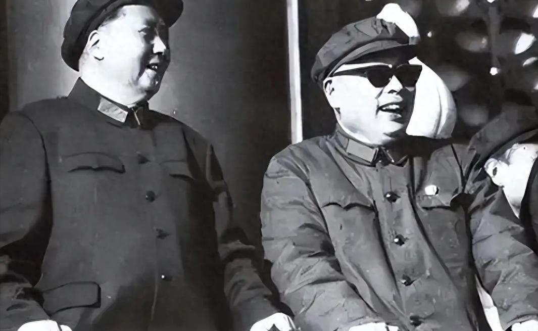 毛主席格外欣赏陈毅，是因为陈毅具备这五大优点，难怪陈毅能够赢得毛主席的青睐？1
