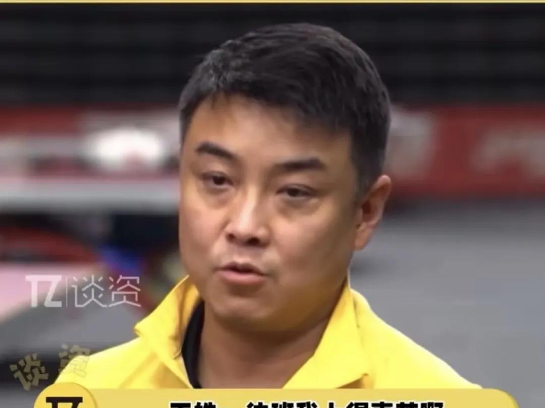 王皓一句“林诗栋”在海南省队出来的打球太随性，伤了多少海南人的心，伤了多少球迷的