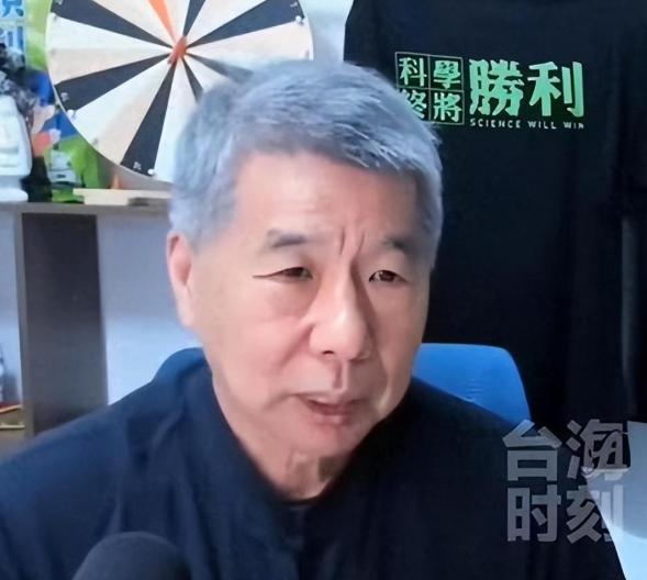 张亚中反射弧也太长了，现在才知道被坑了吗？张亚中明白得太晚了。赵少康