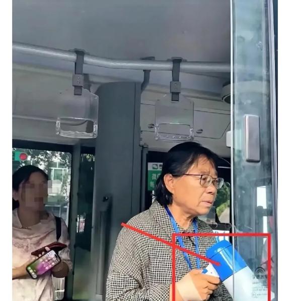 张桂梅这个人这个根本经不起研究因为仔细一查，你就发现她这个人真的太有爱了，