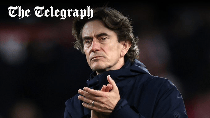 电讯报: 热刺球员曾在队内会议讨论过与主场球迷的关系问题