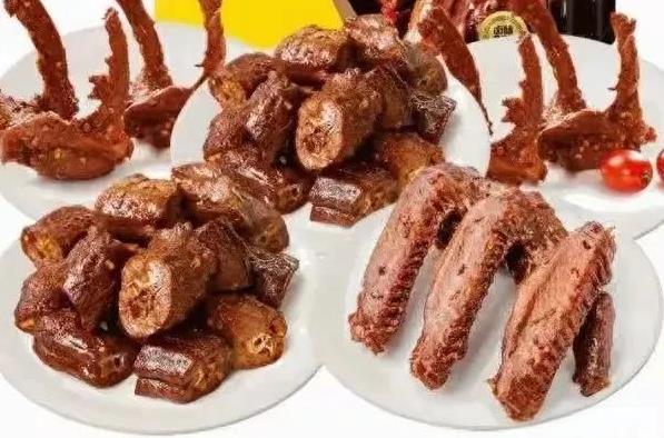 作为北方人，我一点也不喜欢吃鸭子。烤鸭还算能接受一点，用荷叶饼包一块鸭皮放点葱条