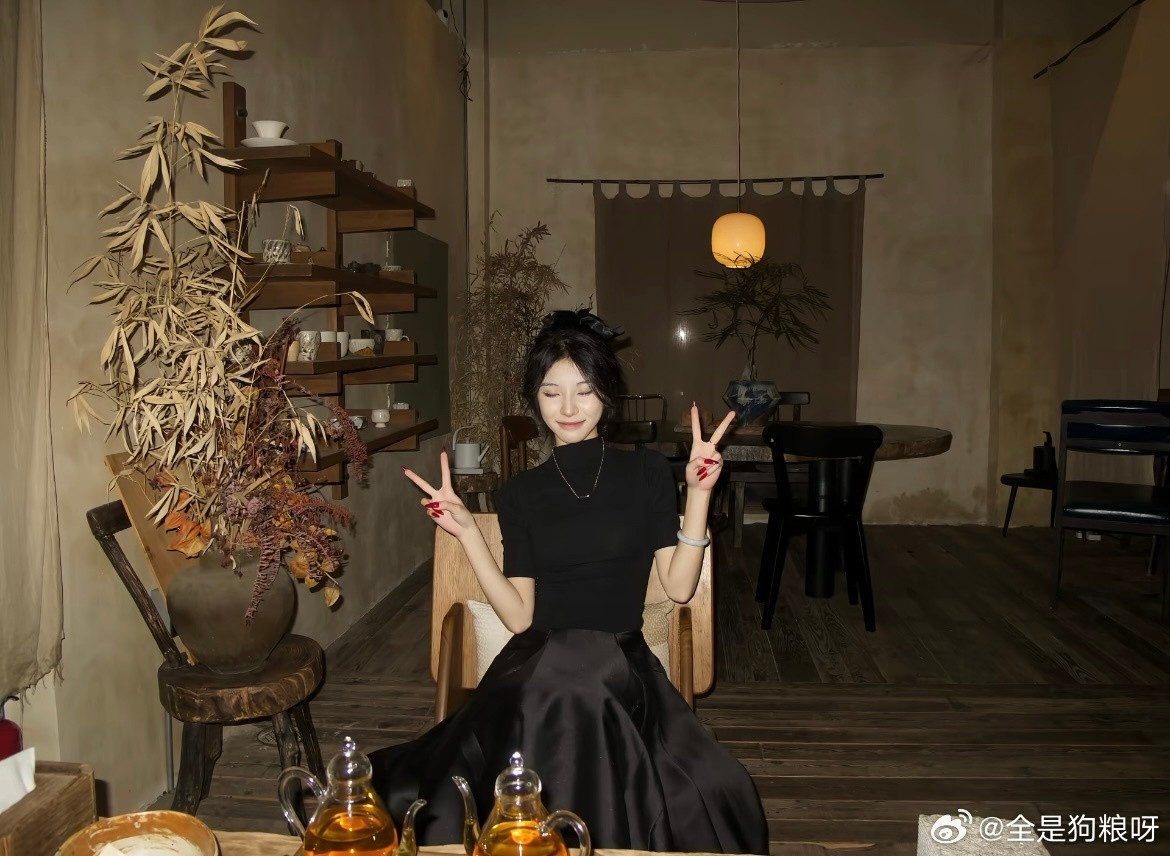 195视角下的女朋友竟如此可爱