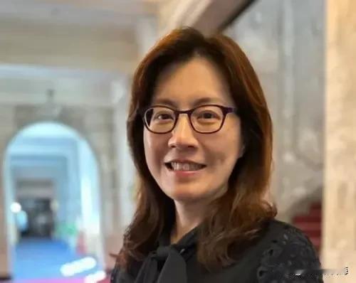 台检察官陈舒怡被我方列为“台独打手帮凶”律师黄帝颖叫嚣用这两手段反制！20