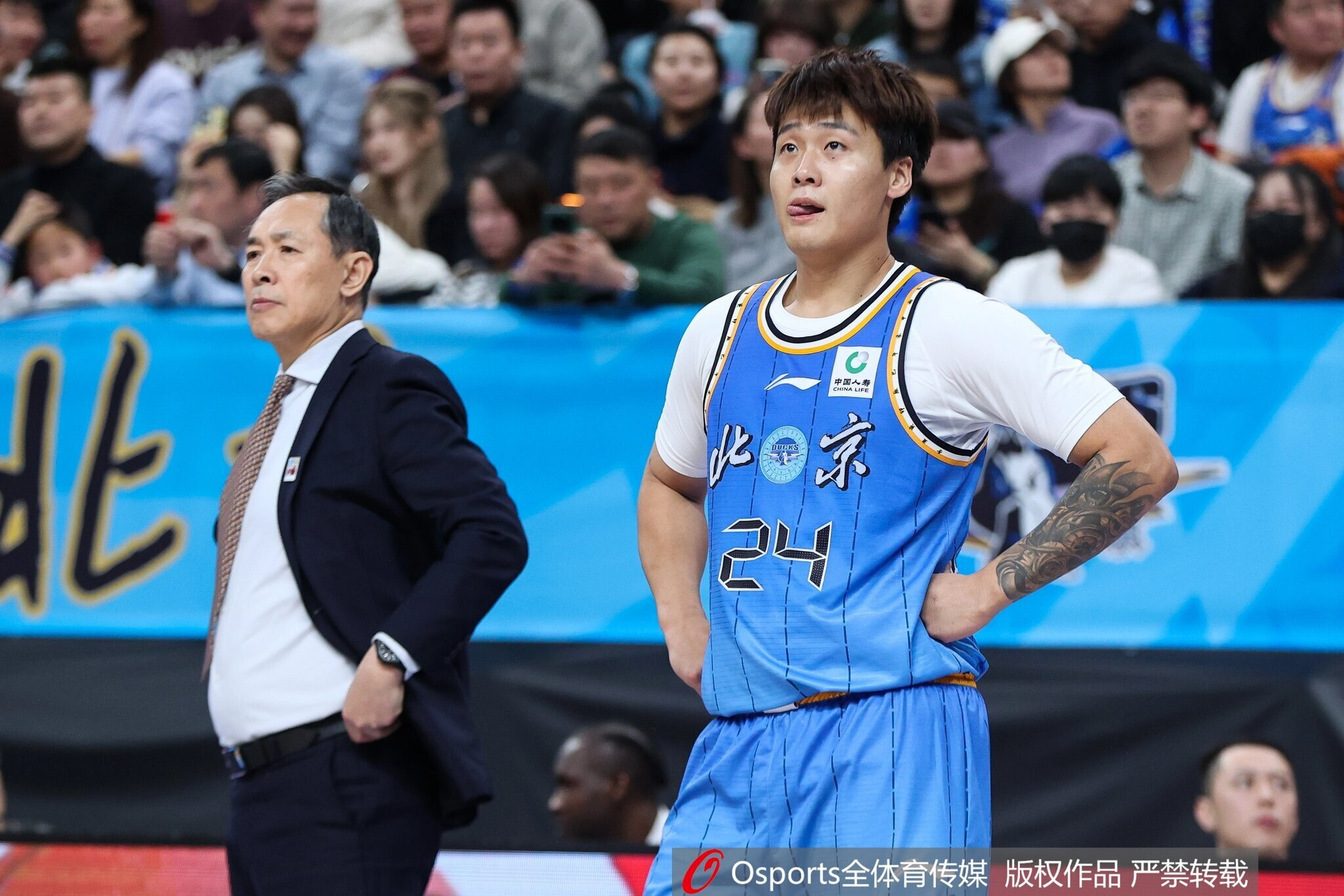 许利民: 赵睿复出没准确时间&大概要2月份 不想让他强行回归赛场