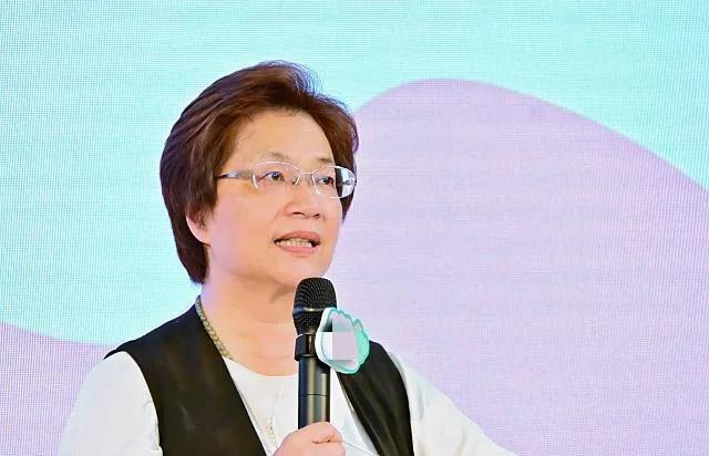 彰化魏平政准备在9月3日登记，可王惠美却又要与卓荣泰见面了！萧景田已经向王惠美发