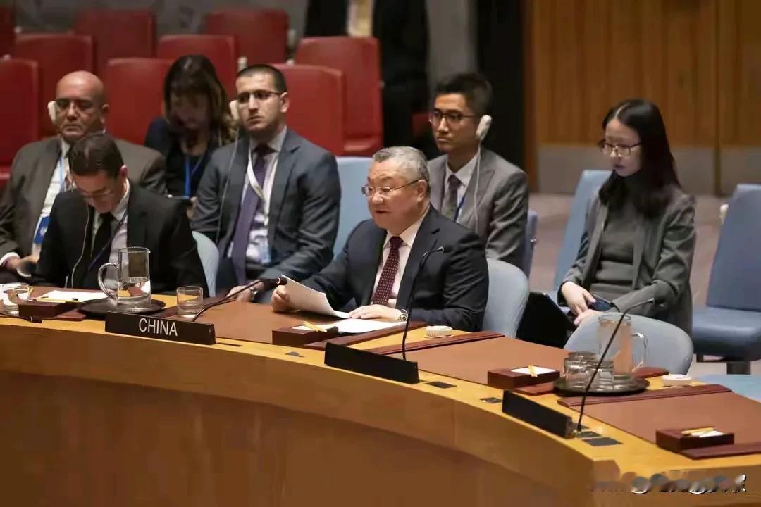 联合国秘书长要换人.俄罗斯有话说最近,联合国又闹热了!10月24日,联合国安