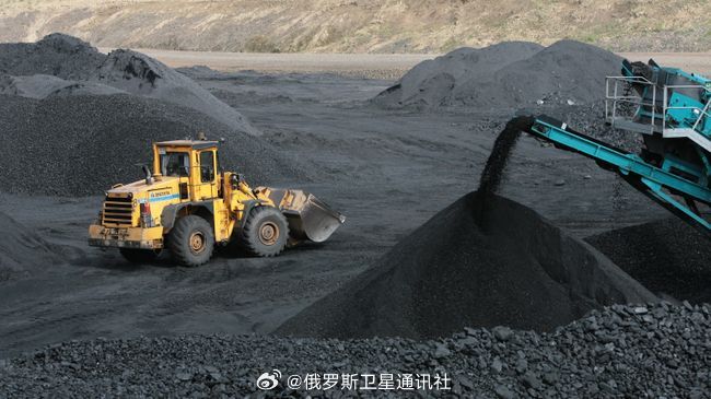 【国际能源署：#2026年全球煤炭需求将增长1.2%#，接近90亿吨】国际能源署在报告中称：“202
