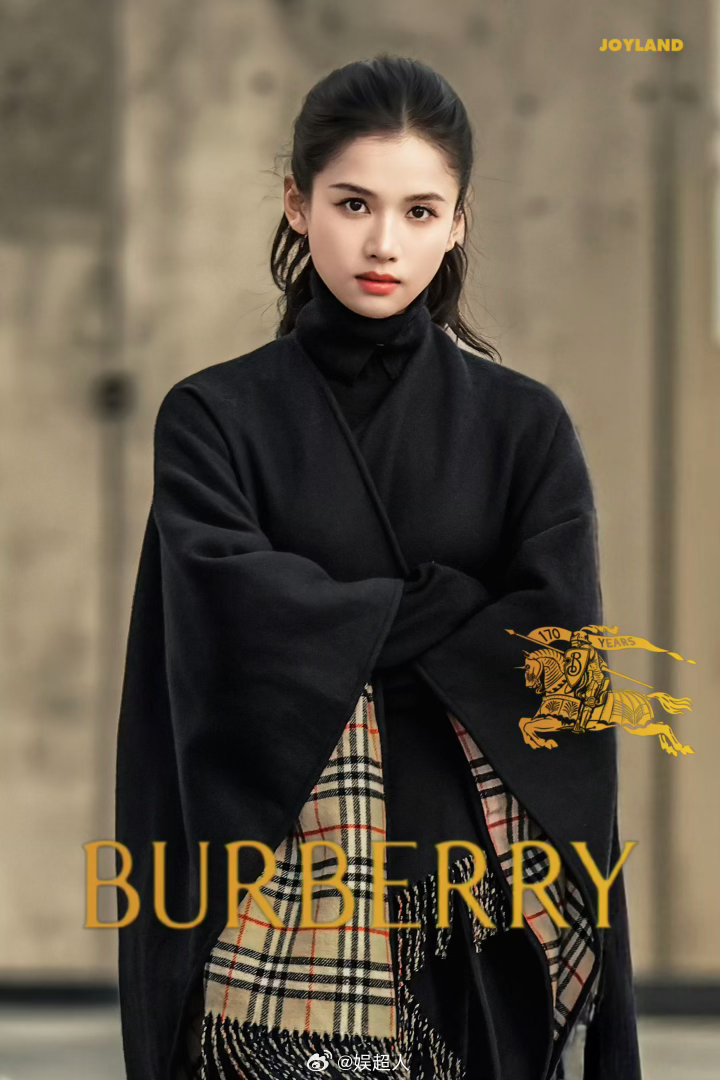 张婧仪披肩战神又发力了张婧仪好权威的披肩战神所有人感受此女披肩战神的权威性好吗