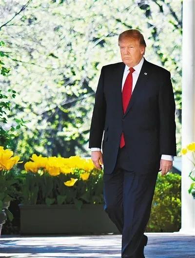 美国特朗普出言威胁中国，如果不调整稀土出口美国将追加200%关税制裁，美国的威胁