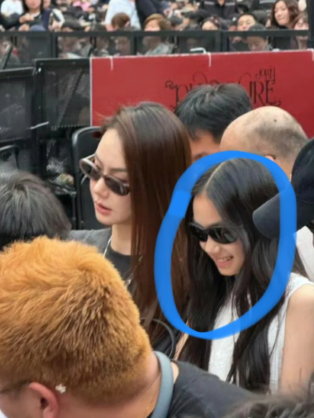 戚薇女儿11岁了！像妈妈又像爸爸