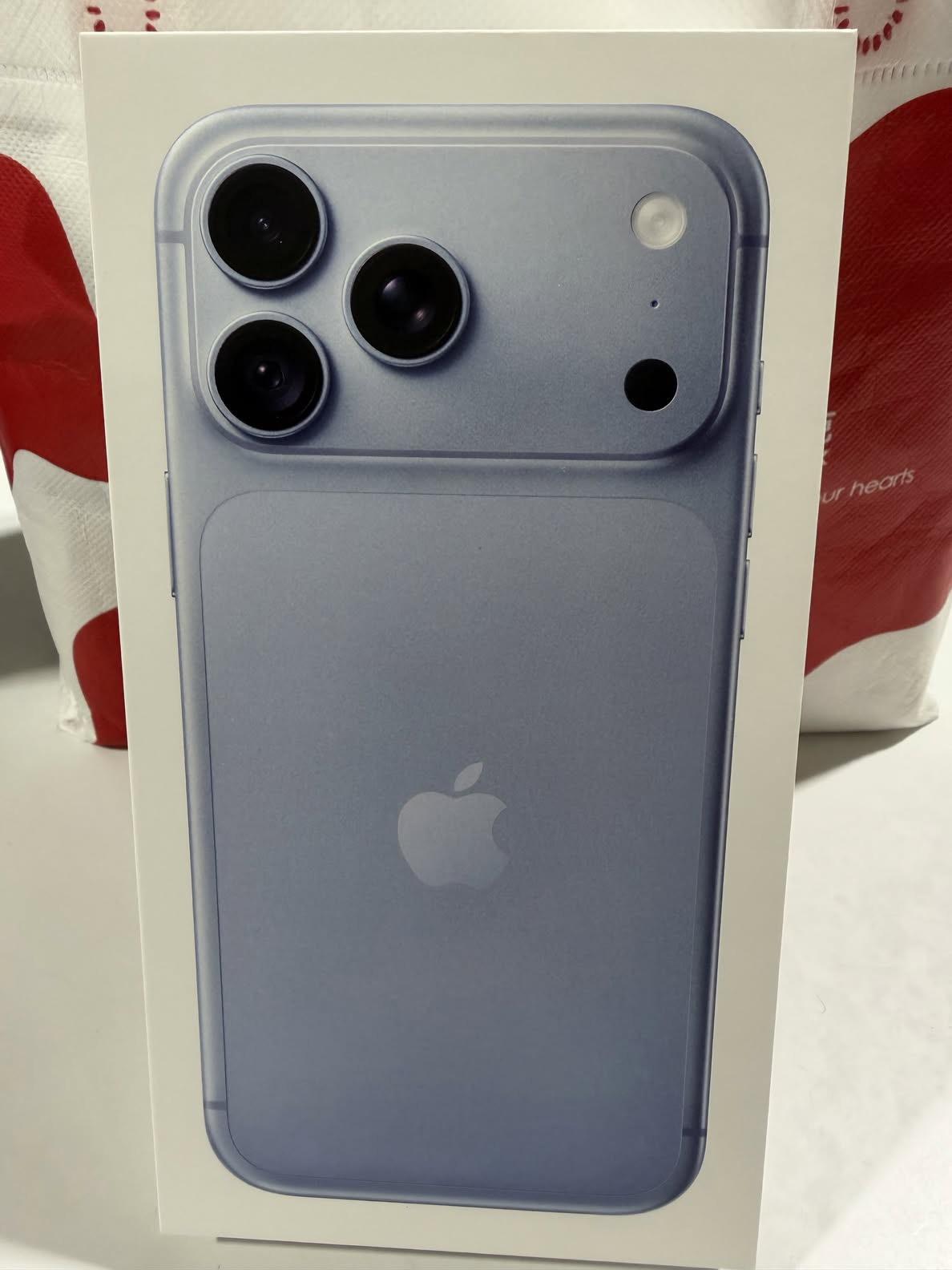 有换了iPhone18ProMax后悔的吗？我有一个朋友，今年618的时
