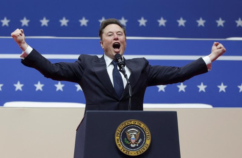 马斯克身家6770亿美元打破人类纪录马斯克这是要逆天啊！财联社12月16日消息