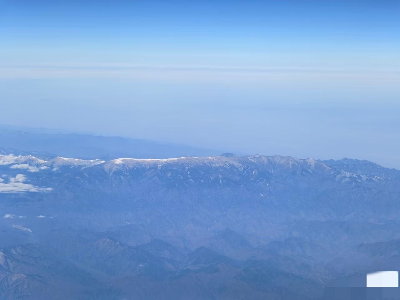 北方人，都认识的山脉[呲牙笑][呲牙笑][呲牙笑]