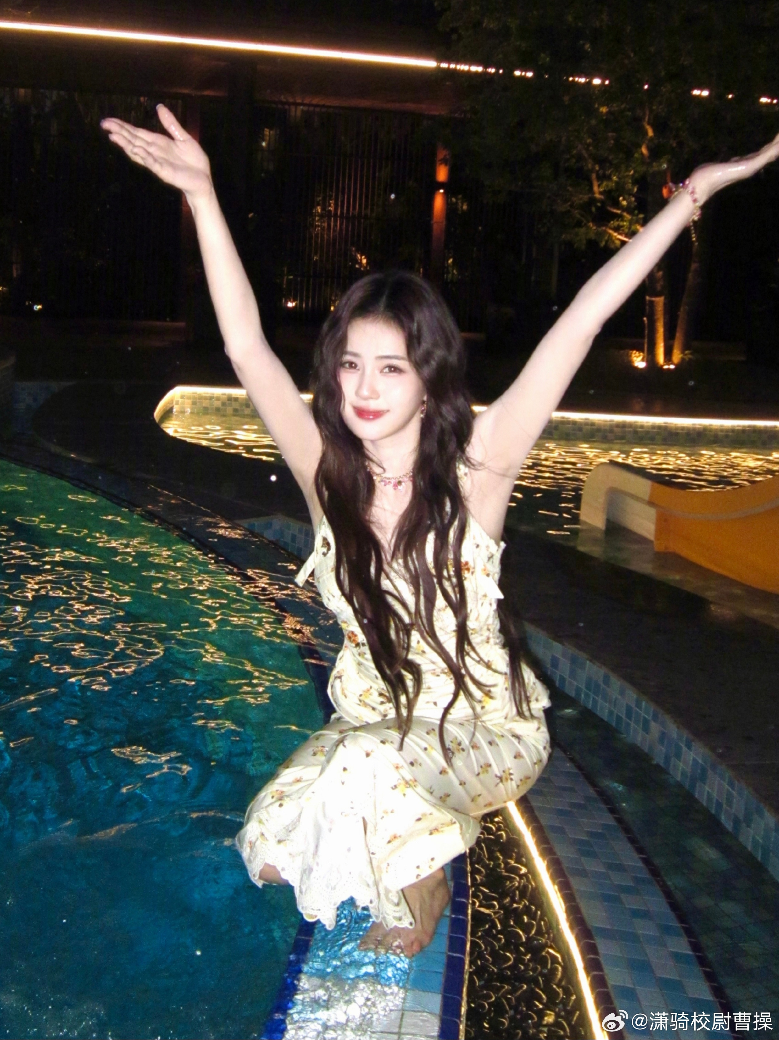 白鹿卷发碎花裙造型白鹿入夏ccd🥥