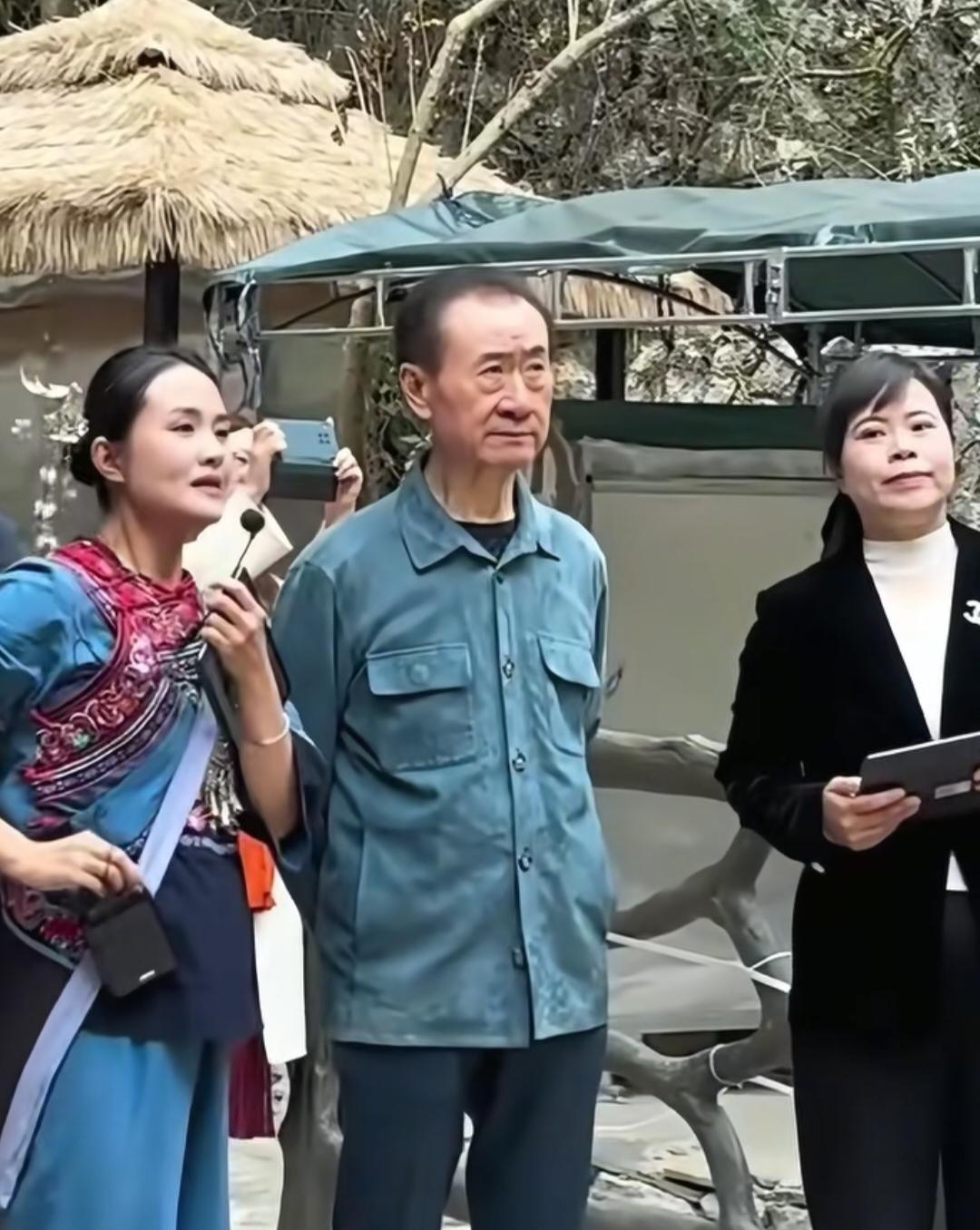 不装了，王健林再赴贵州考察，这次要搞大动作？71岁的王健林最近又有新动向，