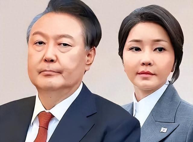 谁能想到，曾经风光无限的“青瓦台夫妇”，最终竟落得个齐齐锒铛入狱的下场。这种电影