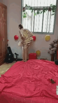 看来小姐姐急了，足足等了20多年了。