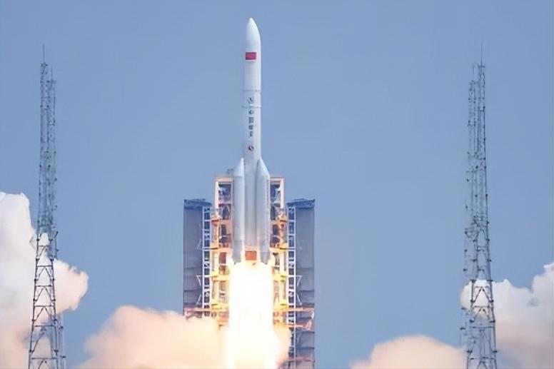 2026年6月11日这一天，注定会载入史册，成为永恒！6月11日晚上，海南文