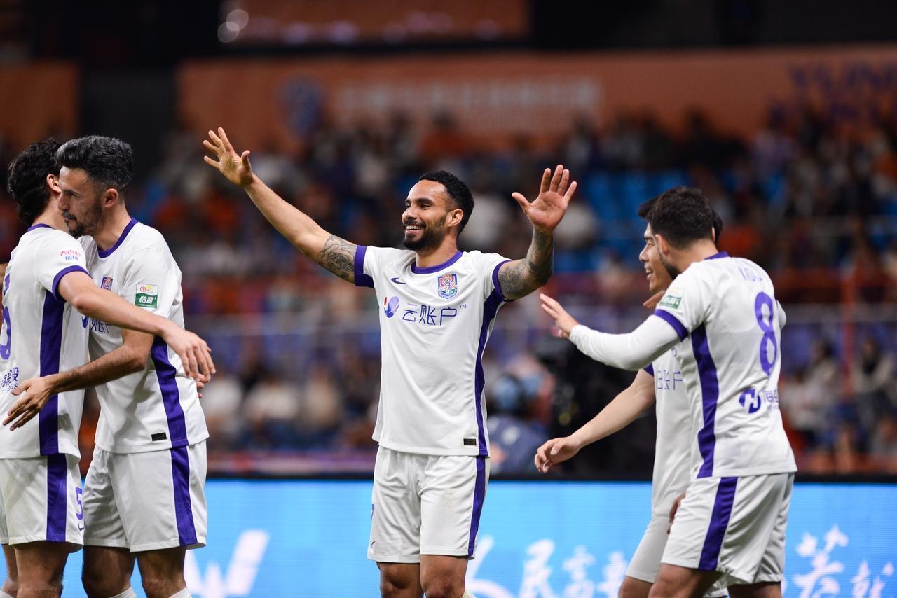 恭喜天津津门虎！客场3-0完胜云南玉昆，拿下本赛季中超首胜！久旱逢甘霖，全队终