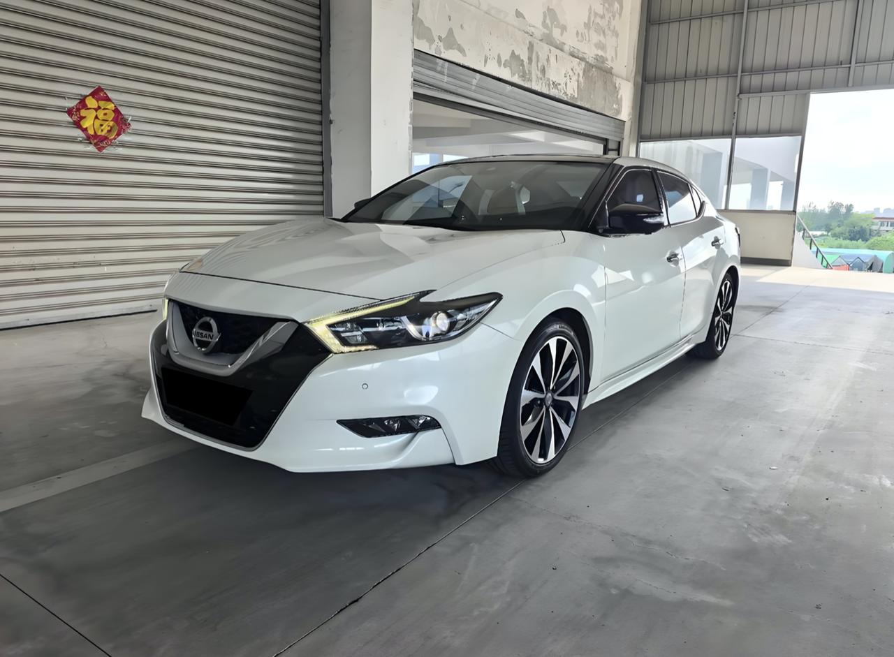 5万捡漏绝版冷门豪车！10万公里日产西玛开后感。先报这台车的车况，一目了然：2