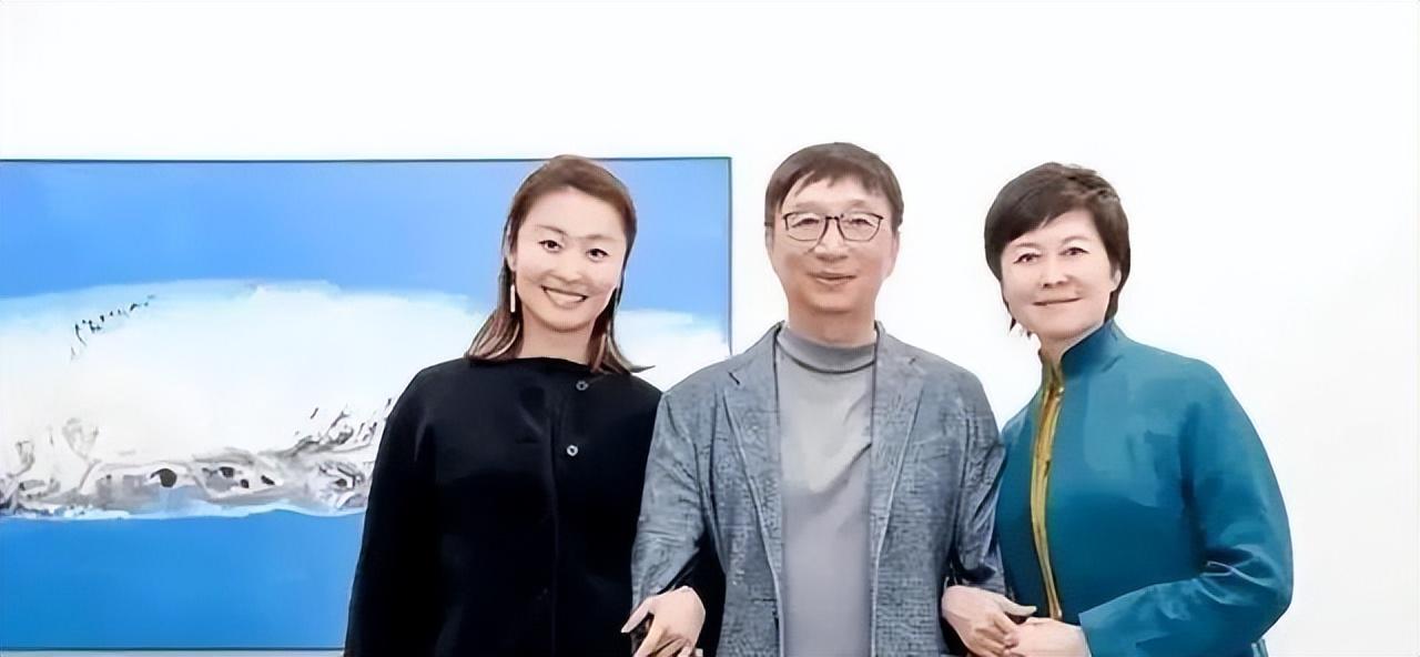 著名主持人敬一丹去世了，享年71岁，谁也没有想到，她太低调了，家世非常不一般，但
