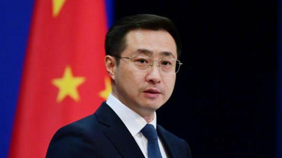 印军被打得举白旗,中方也出重手,莫迪遭双重打击,只剩一条出路