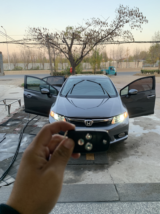 九代思域还香吗我这个开了12年的九代思域，仅仅才跑了4万5千多公里，身边的朋友