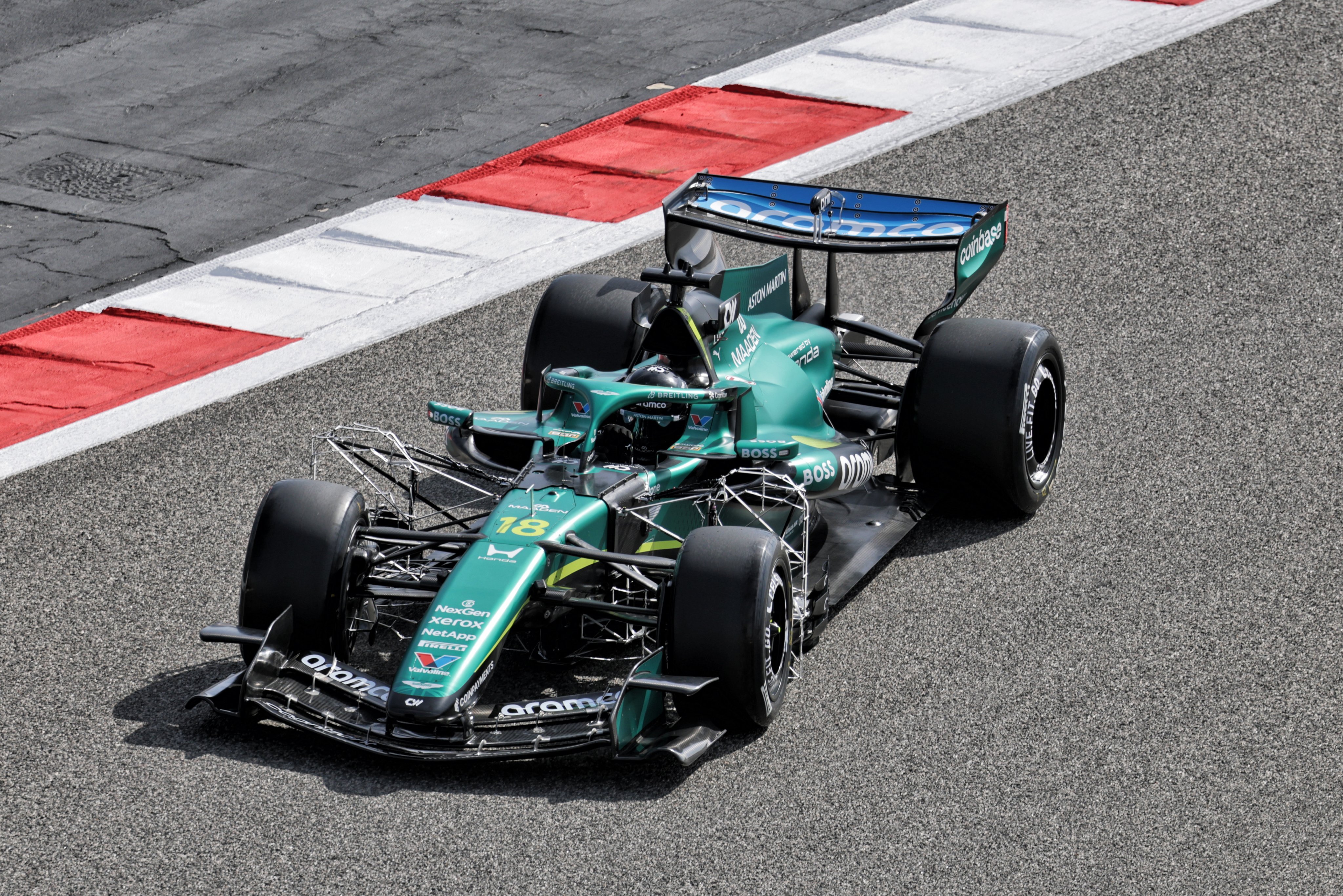 2026款赛车，上午阶段首节测试成绩去年2025款赛车FP1巴林的最佳圈速是诺