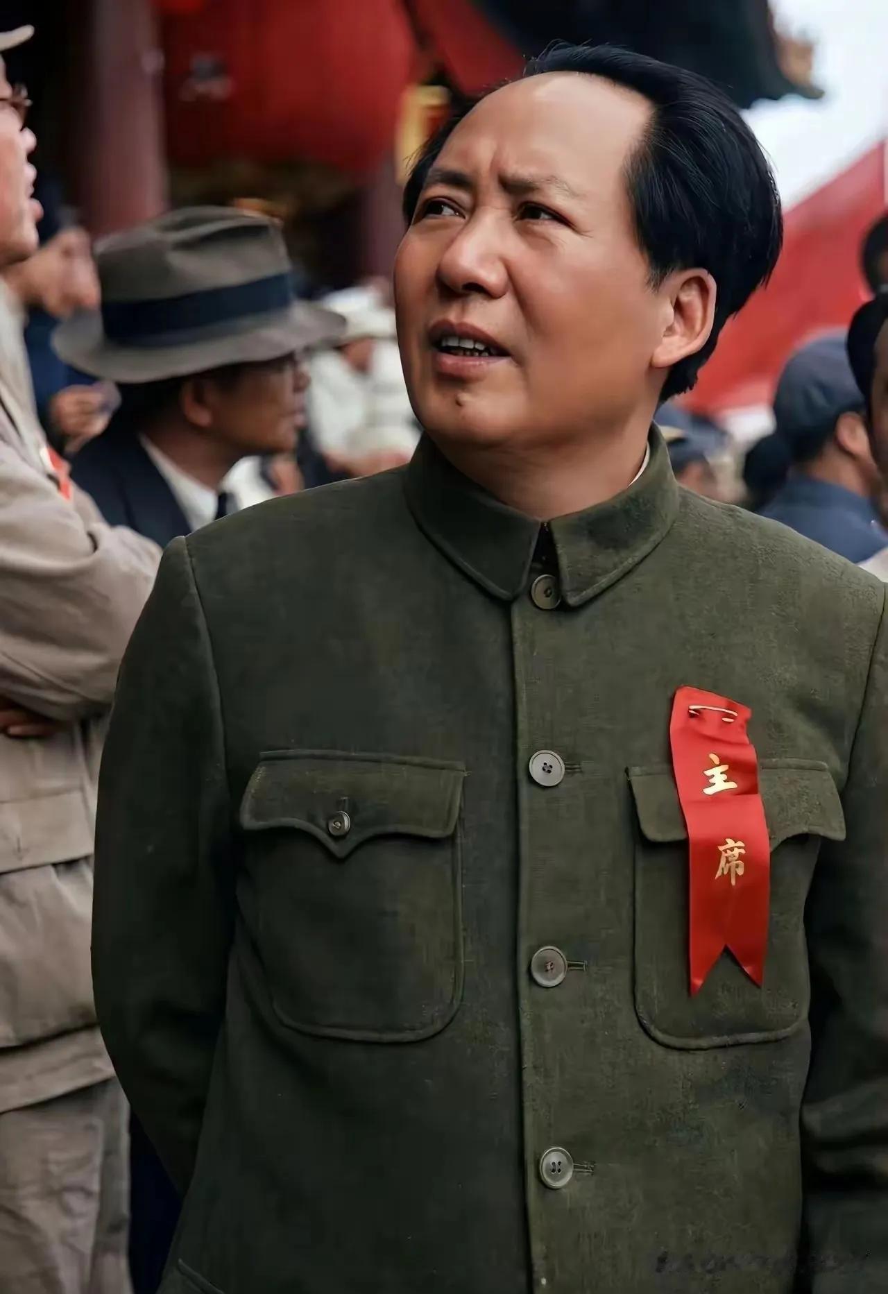 开国大典一声“人民万岁”，道尽千年未有之尊严谁能想到，一句短短四字呐喊，改