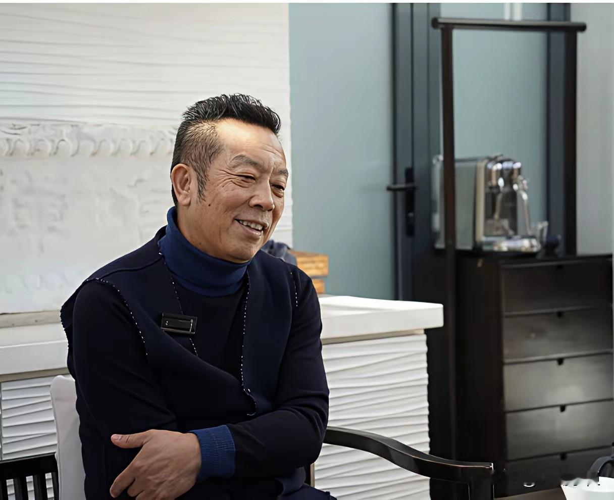 贾国龙又造了一个乌龙，说好十点直播，结果却人影都不见，最后直播间被网友举报关闭了