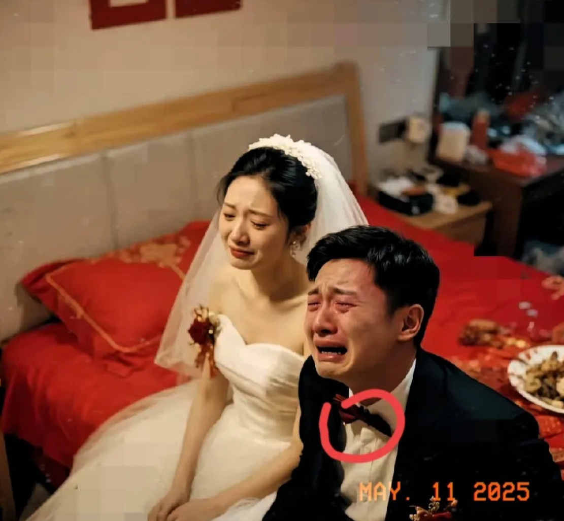 【当婚礼变成“碎钞机”：28.8万彩礼压垮新郎，这场面比恐怖片还瘆人！】新婚
