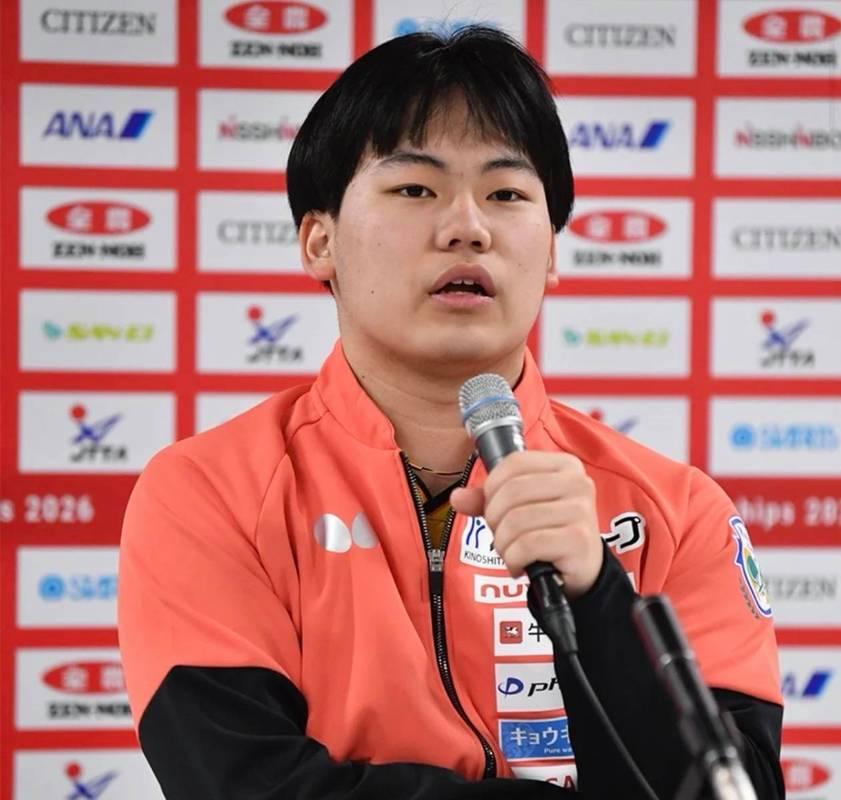 傲气被打没了，松岛辉空这下彻底老实了！松岛辉空这小子，这会儿估计早哭晕在