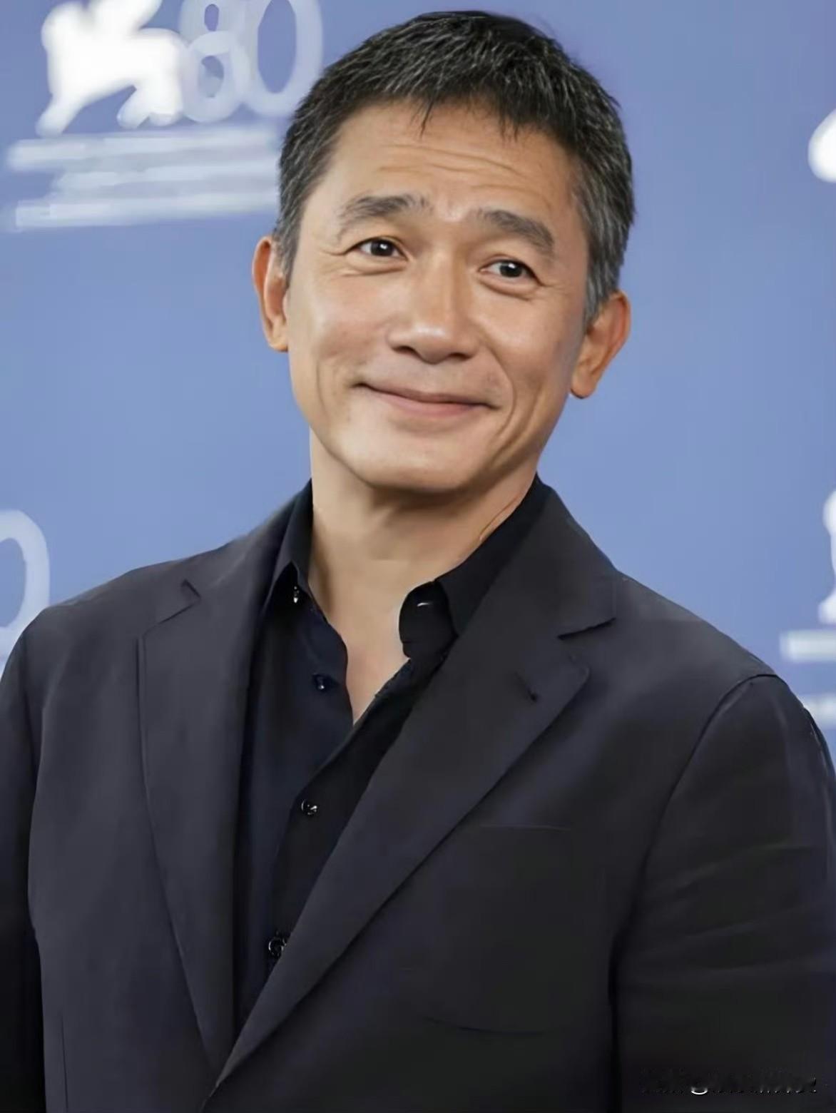 没事总往日本跑的63岁男演员梁朝伟终于亲白了，原来他不亲日，住在日本是有原因的，