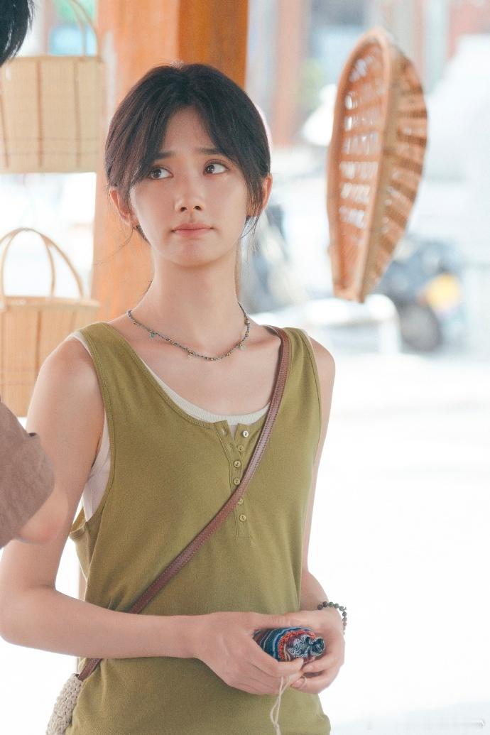 1.《天才女友》的收视率一般，但是对田曦薇并没啥的影响，她的团队很厉害的，能撕到