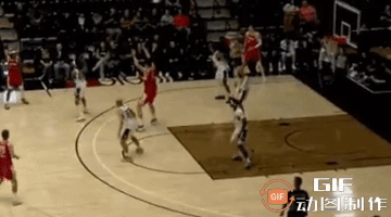 急坏了！发展联盟混音对阵国王的比赛进入下半场，混音队进攻毫无章法，大量盲目单打效