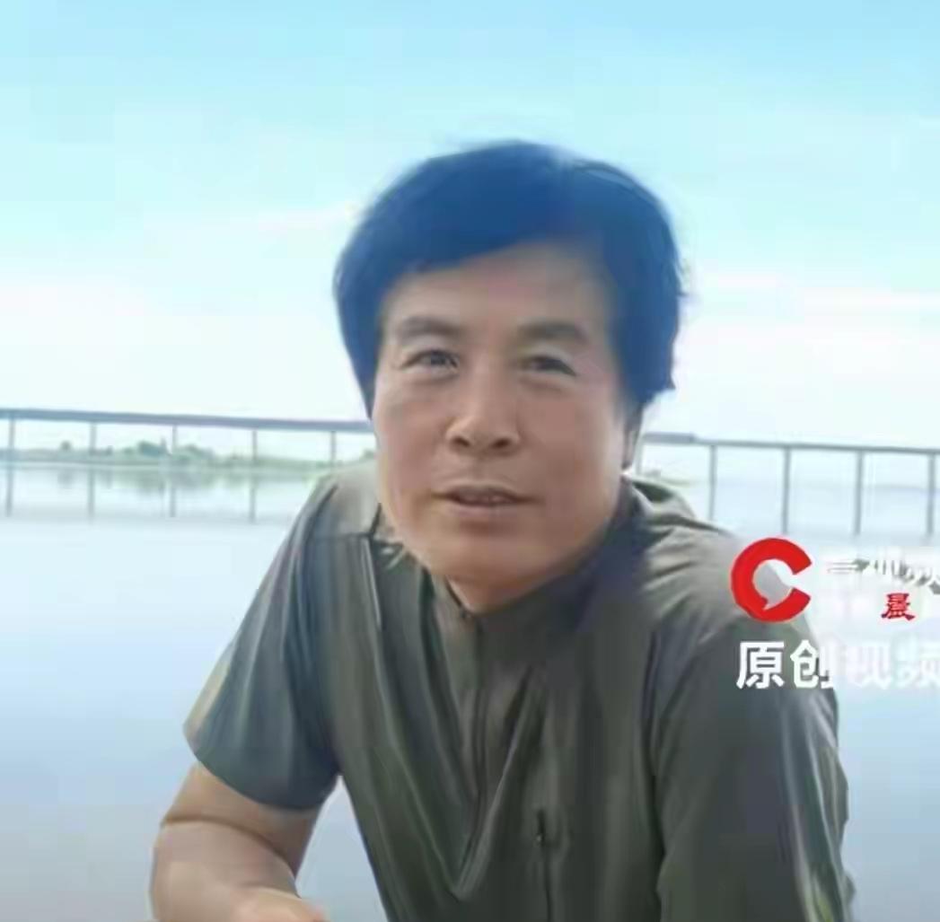 不光是我。很多人看完都在替李某民家里人想。56岁的男人，上有老下有小，家里两