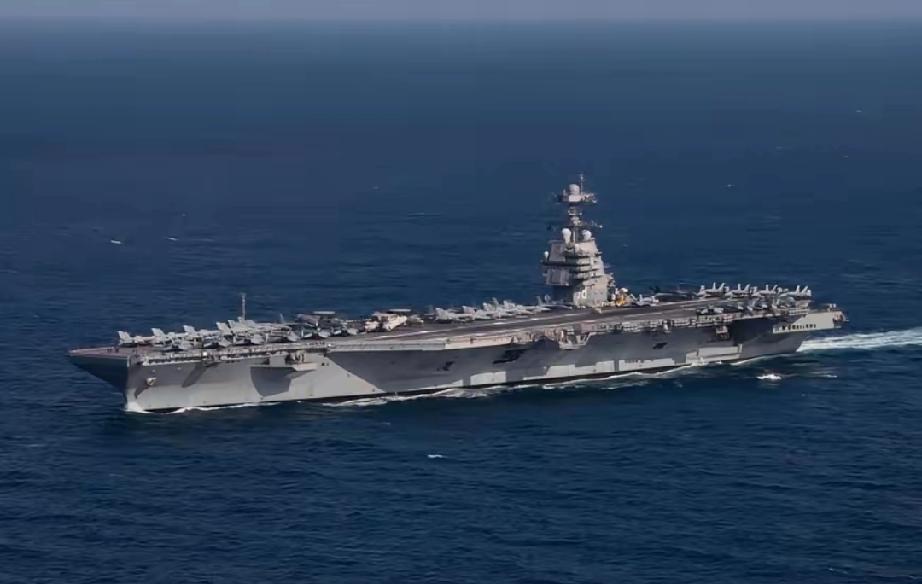 福特号航母起火没那么简单，大批舰艇已紧急前往支援，给中方提了个醒！​美国海军中